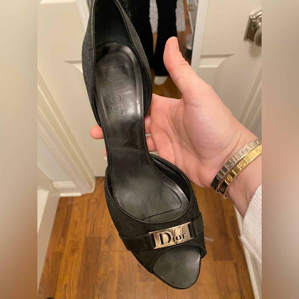 Dior dorsal pump